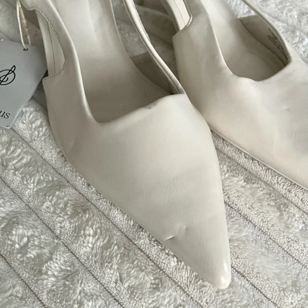 Stradivarius pointed-toe kitten heel slingbacks - Picture 4 of 7